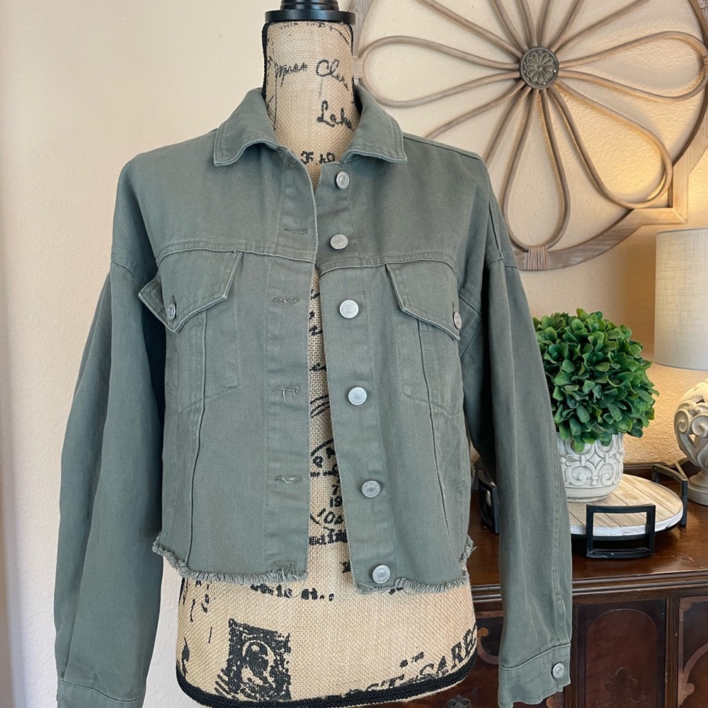 Forever 21 Denim Army Green Cropped Jacket Raw Hem